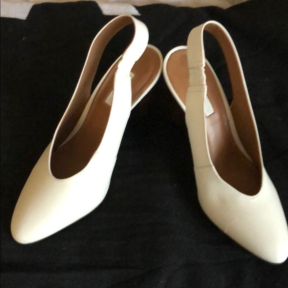 TOPSHOP White Slingback Heels Size 7 1/2